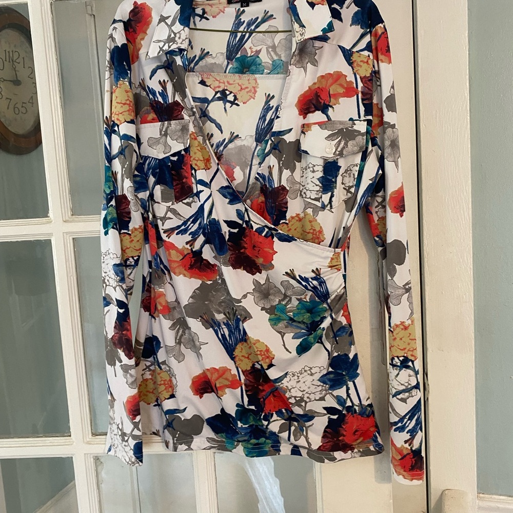 VINTAGE Women’s Michel Floral Print Top 1990s